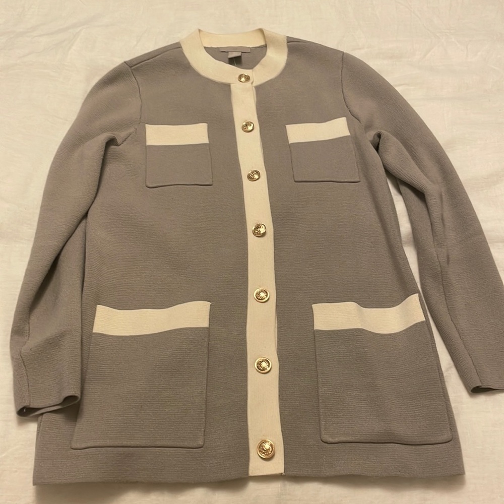 H&M cardigan with gold buttons - only worn once
